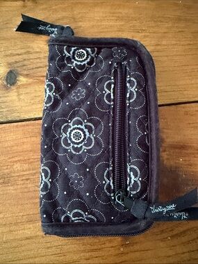 thirty-one Black Quilted Floral Zip Wallet